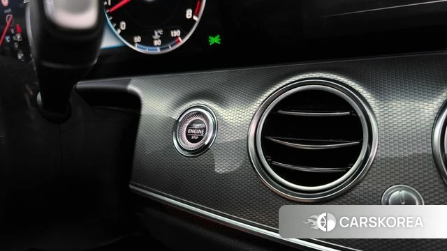 Mercedes-Benz E-Class W213 id 4551628 из Кореи 9