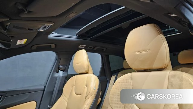 Volvo XC60 second Generation id 4717446 из Кореи 9