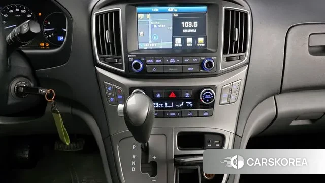 Hyundai The New Grand Starex id 3563083 из Кореи 9