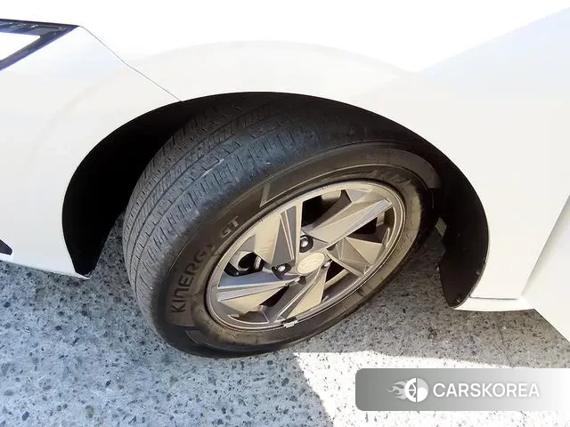 Hyundai The New Avante (CN7) id 3353686 из Кореи 9