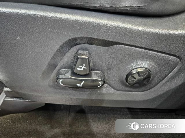 Ssangyong Rexton Sports id 4511705 из Кореи 9