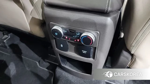 Ford Explorer 6th Generation id 3122229 из Кореи 9