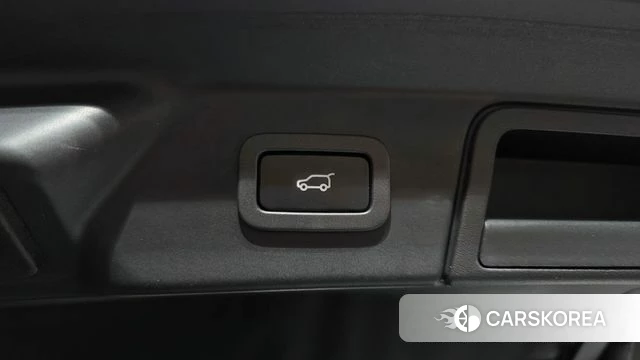 Land Rover Range Rover Velar id 4637740 из Кореи 9