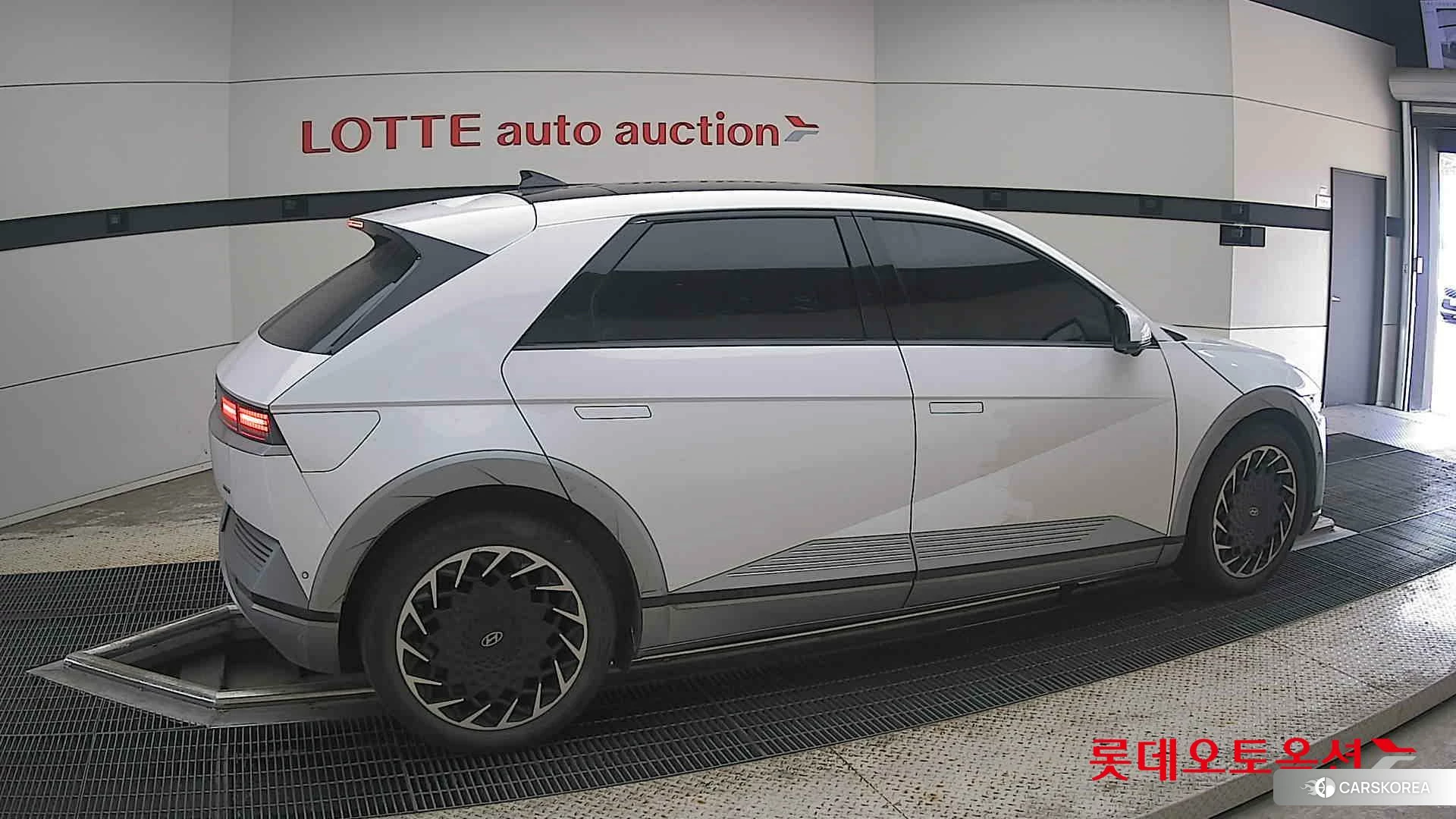 Hyundai IONIQ 5 id 4664255 из Кореи 9