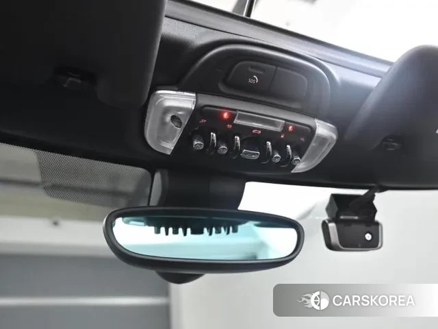 Mini Cooper S Convertible id 3154751 из Кореи 9