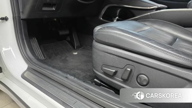 Hyundai The New Grandeur IG id 3935729 из Кореи 9