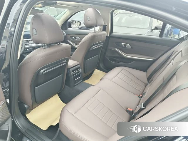 BMW 3 series id 4278381 из Китая 9