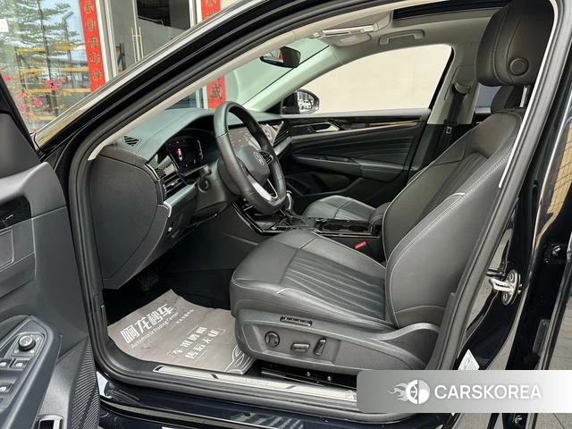 Volkswagen Passat id 4301424 из Китая 9