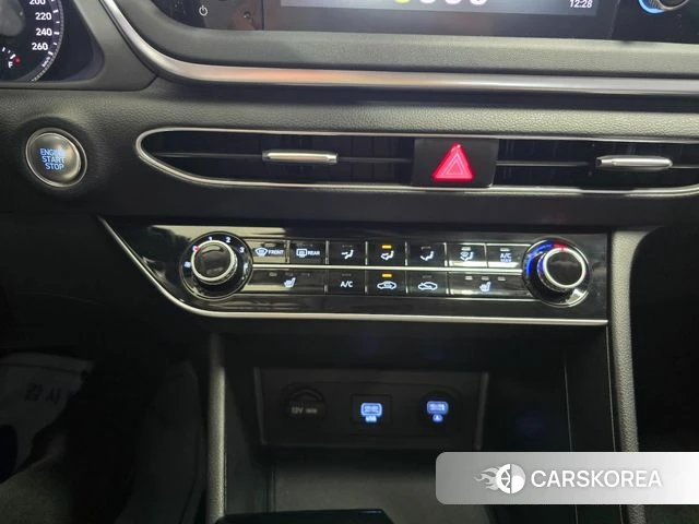 Hyundai Sonata (DN8) id 3824856 из Кореи 9