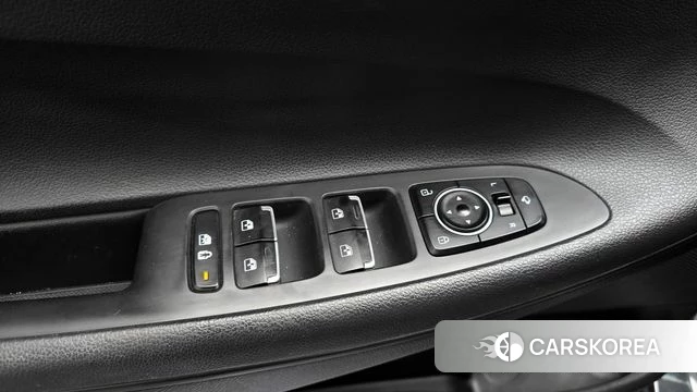 Hyundai The New Grandeur IG Hybrid id 4223565 из Кореи 9