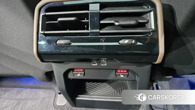 BMW 5 Series (G60) id 3544849 из Кореи 9