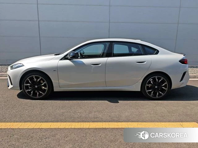 BMW 2 series id 4313359 из Китая 9