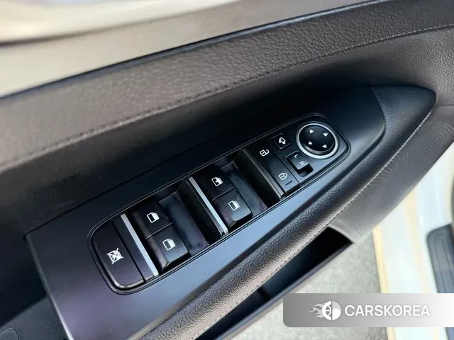 Kia Come New K3 id 2966075 из Кореи 9