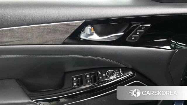 Kia K7 Premier id 3885758 из Кореи 9