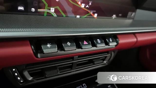 Porsche 911(992) id 3142161 из Кореи 9