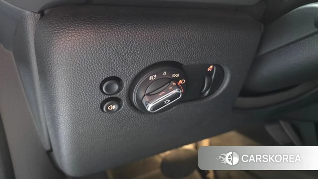 Mini Cooper Electric id 4692545 из Кореи 9