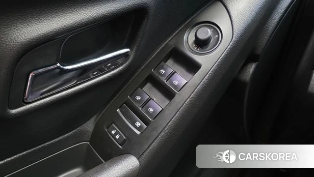 Chevrolet (GM Daewoo) The New Trax id 4502201 из Кореи 9
