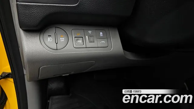 Hyundai The New Grand Starex id 2211257 из Кореи 9