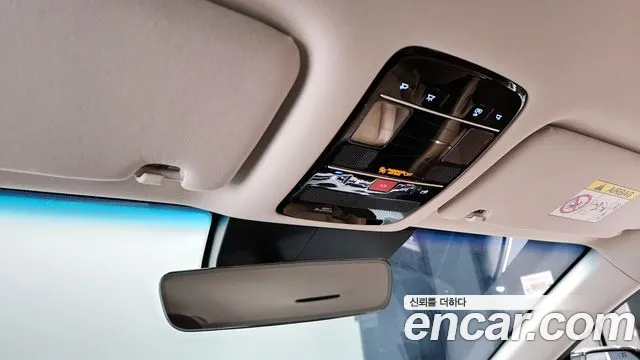 Hyundai Grandeur Hybrid (GN7) id 2697879 из Кореи 9