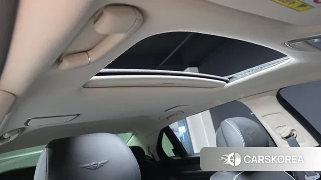 Genesis G90 id 3671772 из Кореи 9