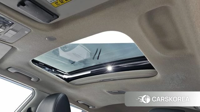 Hyundai Venue id 4020002 из Кореи 9