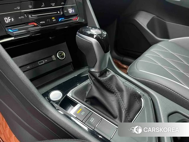 Volkswagen Tiguan L id 4258869 из Китая 9