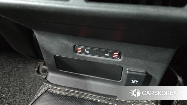 Land Rover Range Rover Velar id 3861638 из Кореи 9