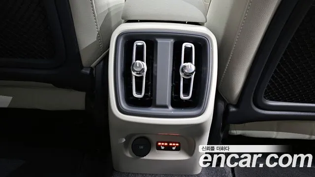 Volvo XC40 id 2653201 из Кореи 9