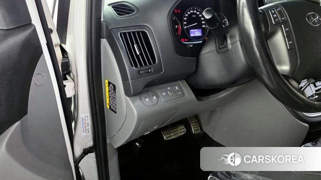 Hyundai The New Grand Starex id 3880044 из Кореи 9