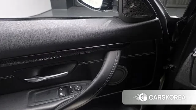 BMW M4 (F82) id 3672728 из Кореи 9