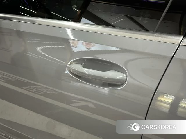 Mercedes-Benz Class C id 4208187 из Китая 9