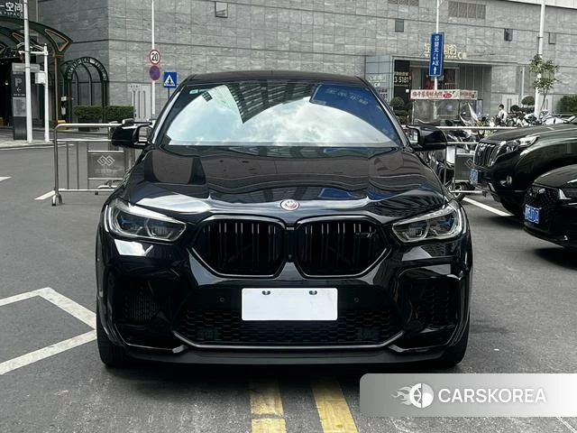 BMW X6 M id 4274731 из Китая 9