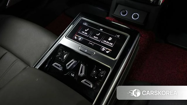 Audi A8 (D5) id 3904465 из Кореи 9