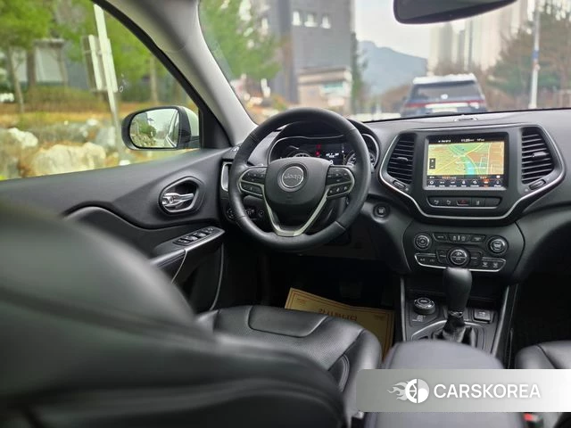 Jeep Cherokee (KL) id 3845844 из Кореи 9