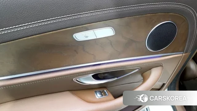 Mercedes-Benz E-Class W213 id 3754150 из Кореи 9