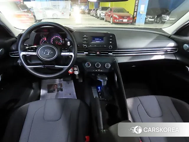 Hyundai Avante (CN7) id 3232580 из Кореи 9