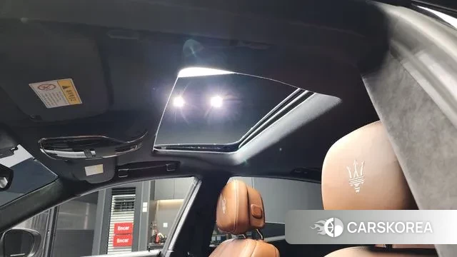 Maserati Quattroporte id 2976835 из Кореи 9