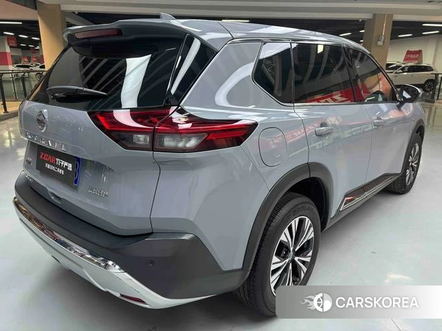Nissan Qijun id 4260969 из Китая 9
