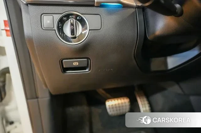 Mercedes-Benz GLE - Class W166 id 3494621 из Кореи 9