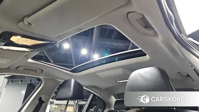 BMW 5 Series (G30) id 3053856 из Кореи 9