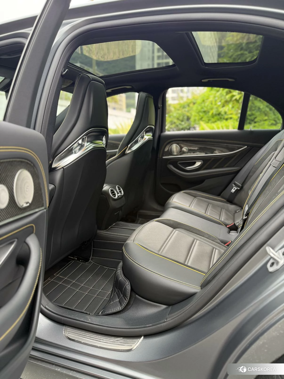 Mercedes-Benz E-class AMG id 4455762 из Китая 9