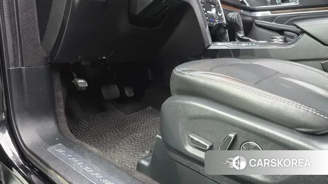 Ford Explorer id 3375083 из Кореи 9