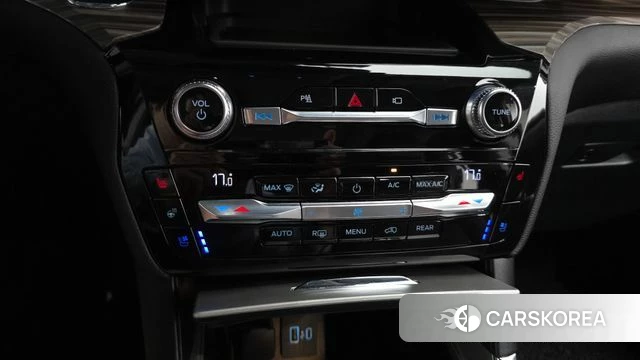 Ford Explorer 6th Generation id 4864260 из Кореи 9