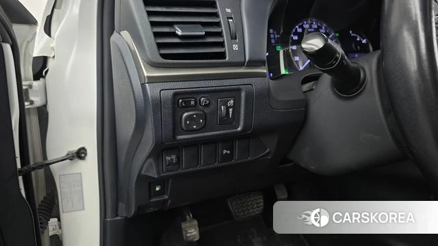 Lexus CT200h id 4605399 из Кореи 9