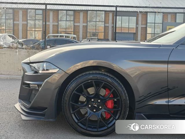Ford Mustang id 4235417 из Китая 9
