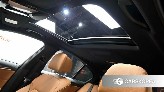 BMW 5 Series (G30) id 4309923 из Кореи 9