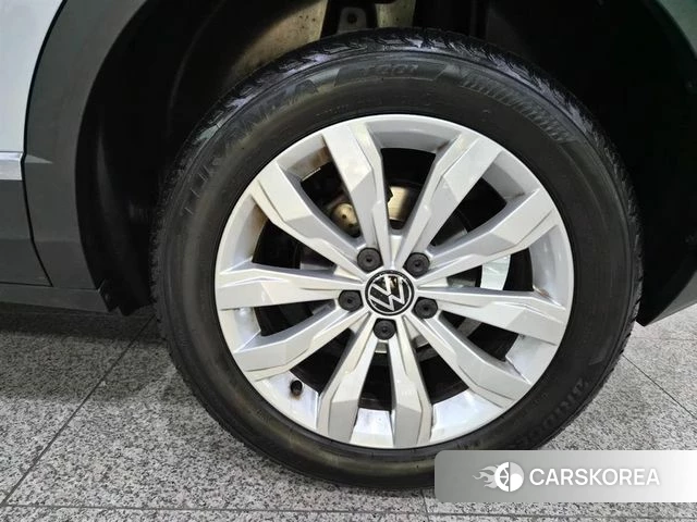 Volkswagen T-Roc id 4334092 из Кореи 9
