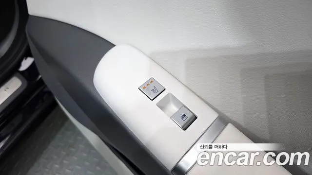 Hyundai Grandeur Hybrid (GN7) id 2545137 из Кореи 9