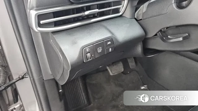 Hyundai Avante Hybrid (CN7) id 3771330 из Кореи 9