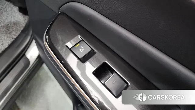 Toyota Crown Crossover id 3679718 из Кореи 9